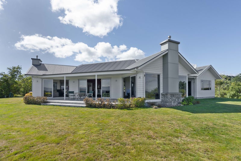 98I Black Rock Road, Te Ore Ore, Masterton - Carousel 1