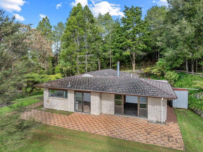 1287 Kaipara Coast Highway, Kaukapakapa, Rodney, Auckland - Carousel 2