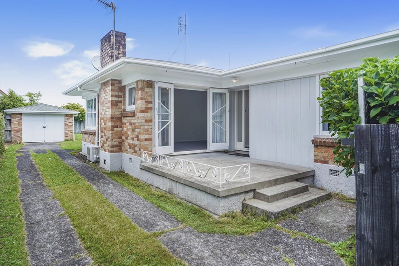 48 Brookfield Street, Hamilton East, Hamilton - Carousel 2