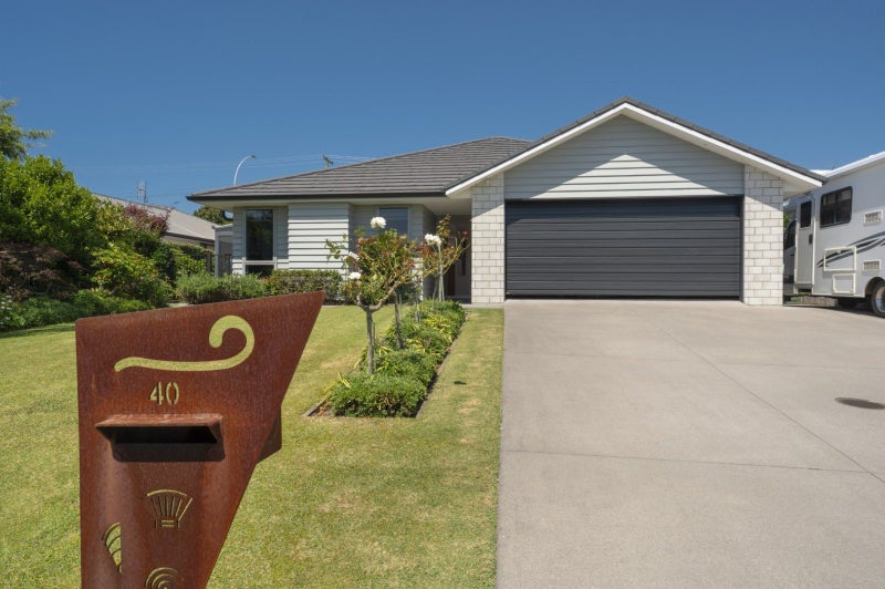 40 Charlotte Drive, Omokoroa, Omokoroa - Carousel 1