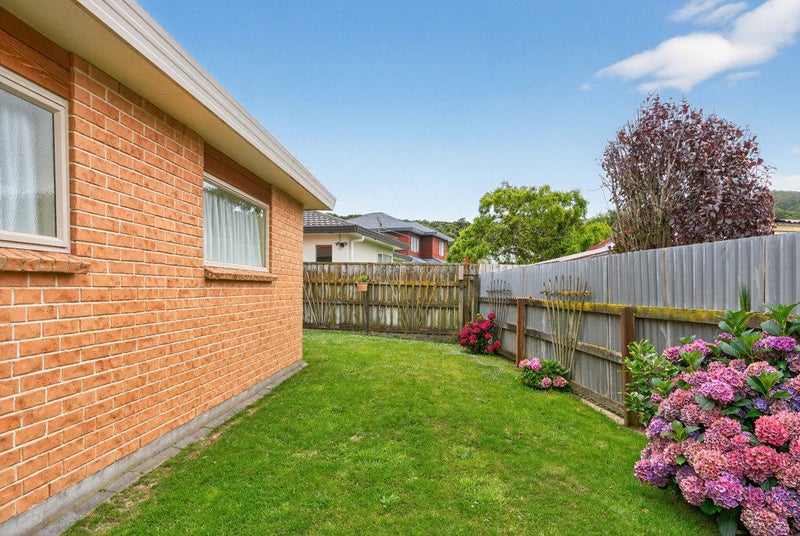 14 Kawatiri Grove, Wainuiomata, Lower Hutt - Carousel 23