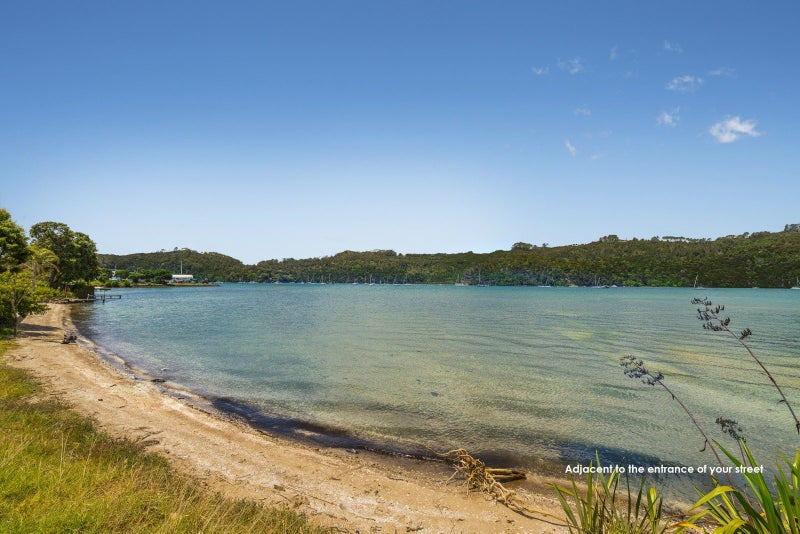 131 Albert Street, Whitianga - Carousel 41