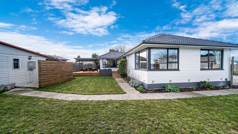 35 Avro Crescent, Hornby, Christchurch - Carousel 27
