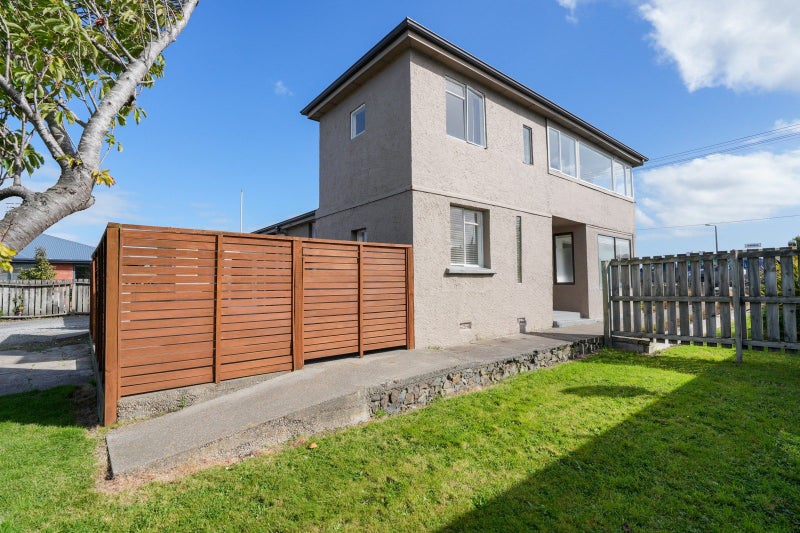 327 North Road, Waikiwi, Invercargill, Southland - Carousel 1