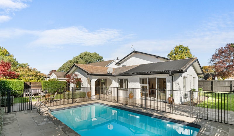30 Strathean Avenue, Avonhead, Christchurch - Carousel 1