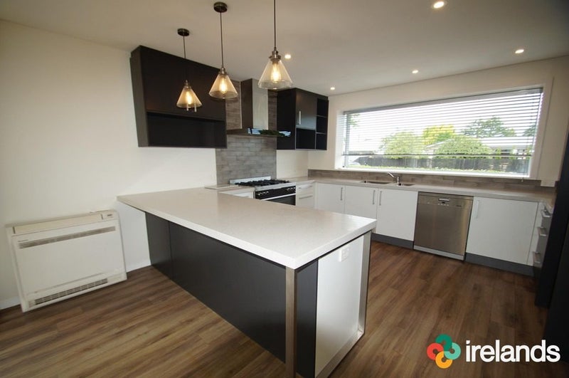 10 Chislehurst Place, Bryndwr, Christchurch - Carousel 1