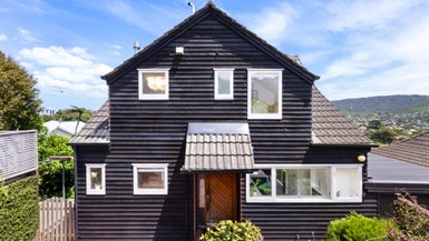 16A Indira Place, Khandallah, Wellington - Carousel 1