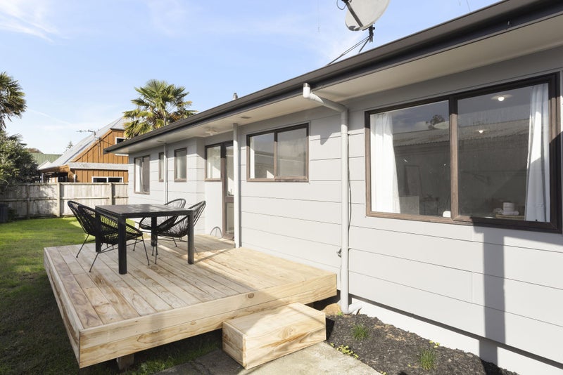 27A Wellington Street, Hamilton East, Hamilton, Waikato - Carousel 2