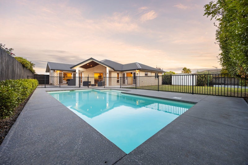 47 Alconbury Drive, Rototuna North, Hamilton - Carousel 1