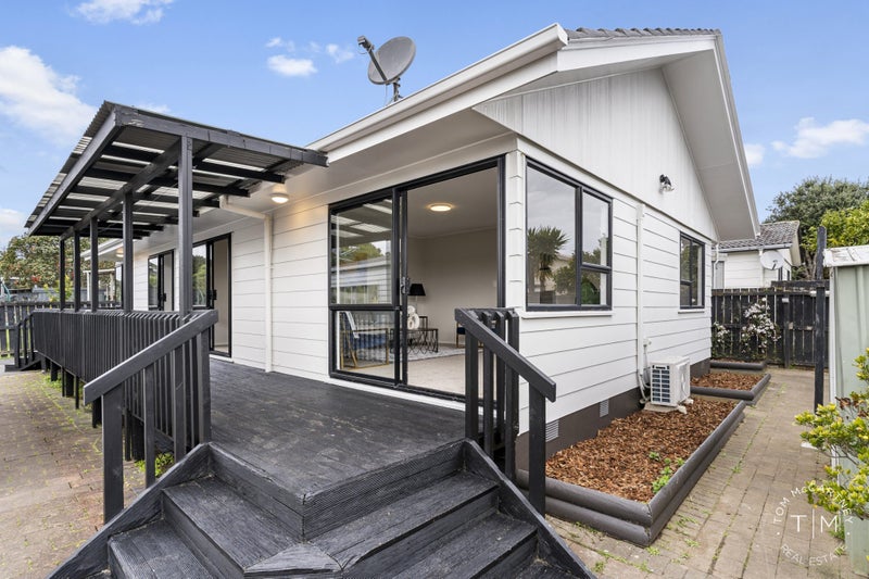 2/12 Kopu Place, Clendon Park, Auckland - Carousel 2