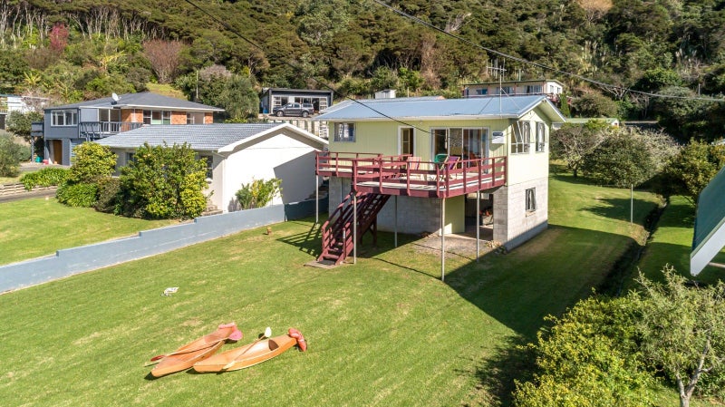 2620 Wyuna Bay Road, Wyuna Bay, Coromandel - Carousel 2