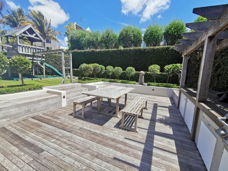 17 Bradford Street, Parnell, Auckland - Carousel 1