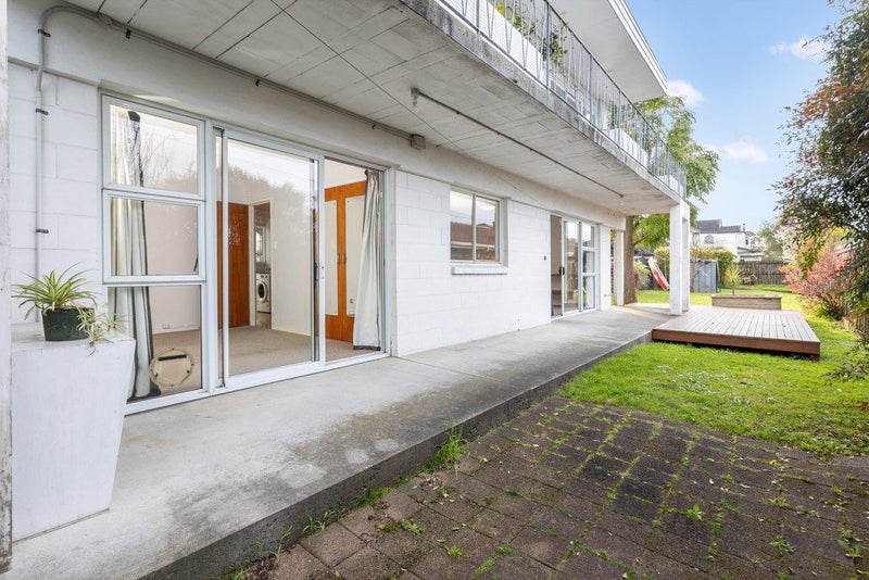 3/267 Meola Road, Point Chevalier, Auckland - Carousel 2