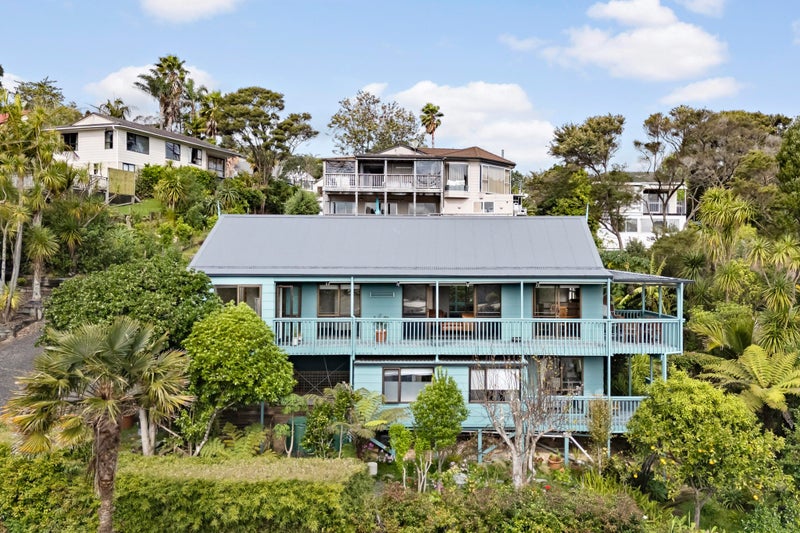 63 Pemberton Avenue, Bayview, Auckland - Carousel 2