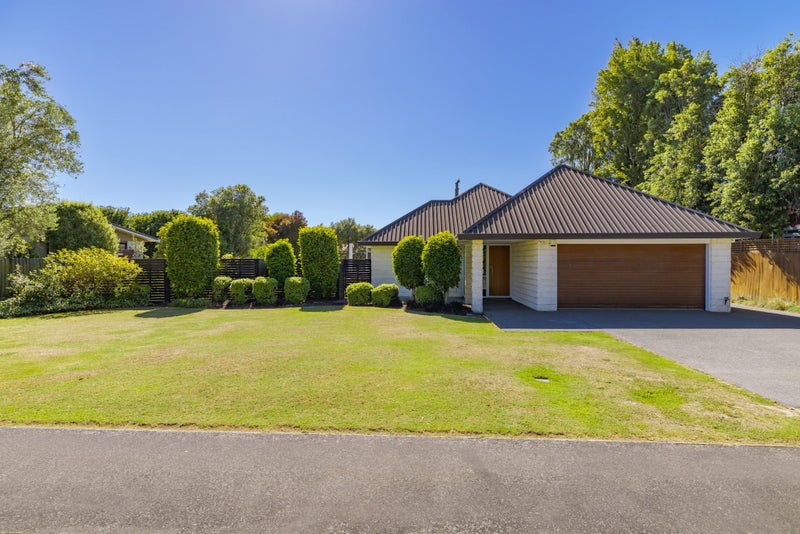 12 Westview Crescent, West Melton, West Melton - Carousel 1