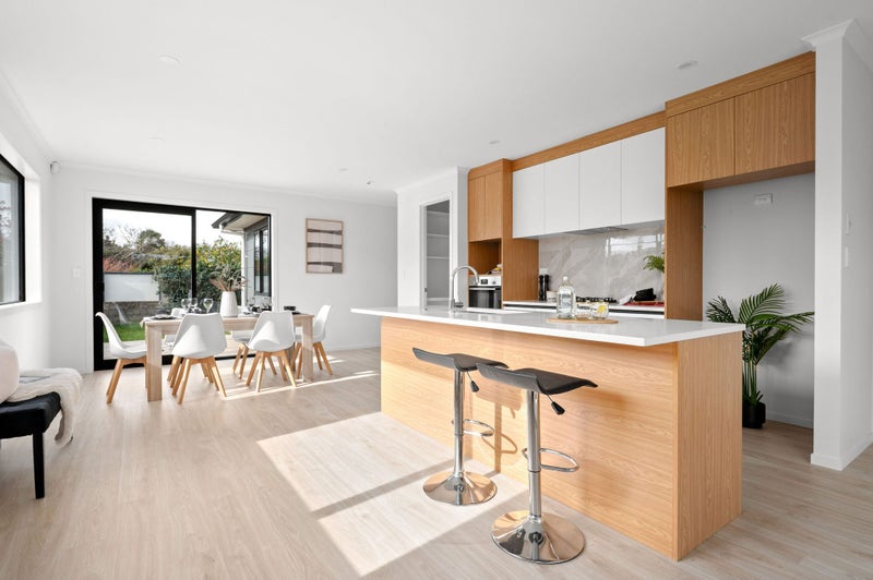 1/47 Chedworth Avenue, Chedworth, Hamilton - Carousel 2