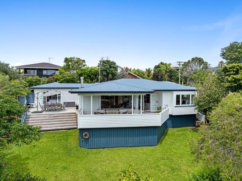 18A Willis Street, Torbay, Auckland - Carousel 2