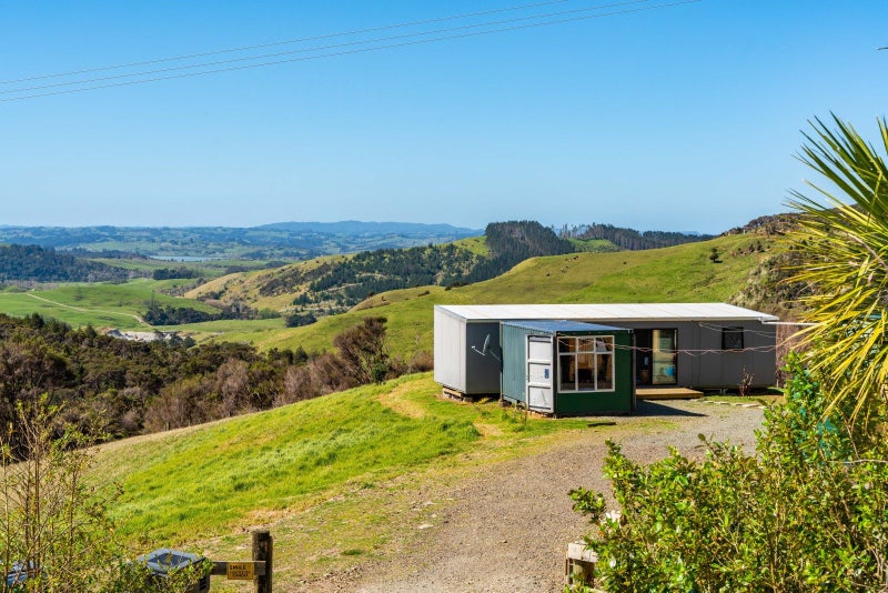 Property Valuation for 60 Summer Road, Tinopai Trade Me Property