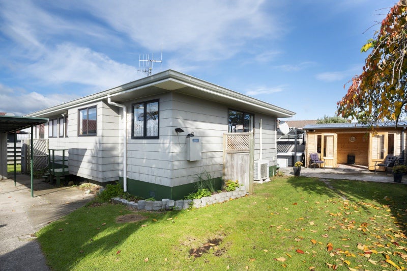 14A College Place, Poike, Tauranga - Carousel 2