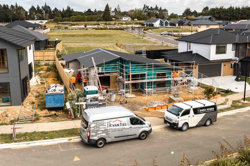 16 Arohaina Avenue, Karaka, Papakura - Carousel 2