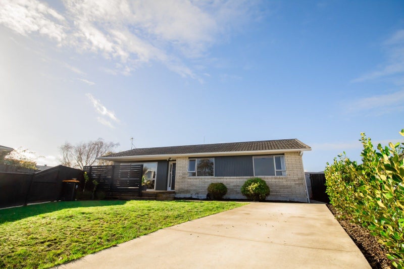 32 Palliser Place, Milson, Palmerston North - Carousel 1