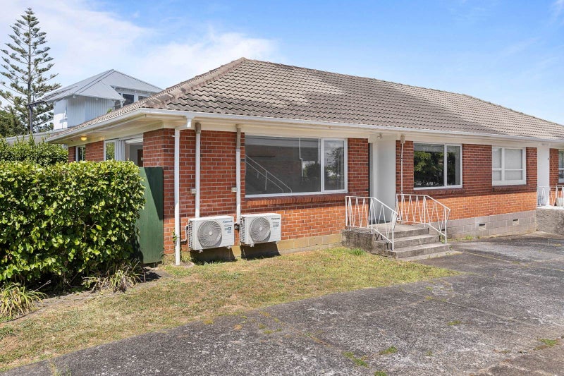 1/9 Edison Place, Kohimarama, Auckland - Carousel 1