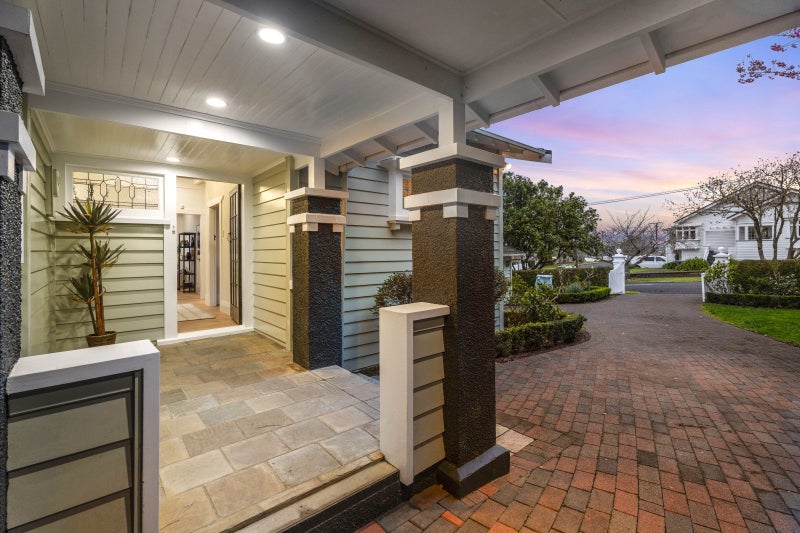 30 Ferryhill Road, Epsom, Auckland - Carousel 2