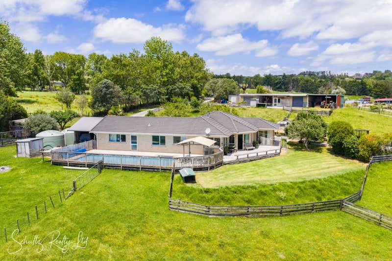 10/306 Oneriri Road, Kaiwaka - Carousel 2