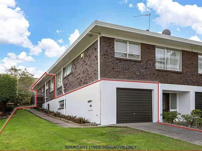 2/8 Galvan Avenue, Sunnyhills, Auckland - Carousel 16