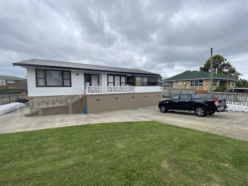 25 Miles Avenue, Papatoetoe, Auckland - Carousel 1