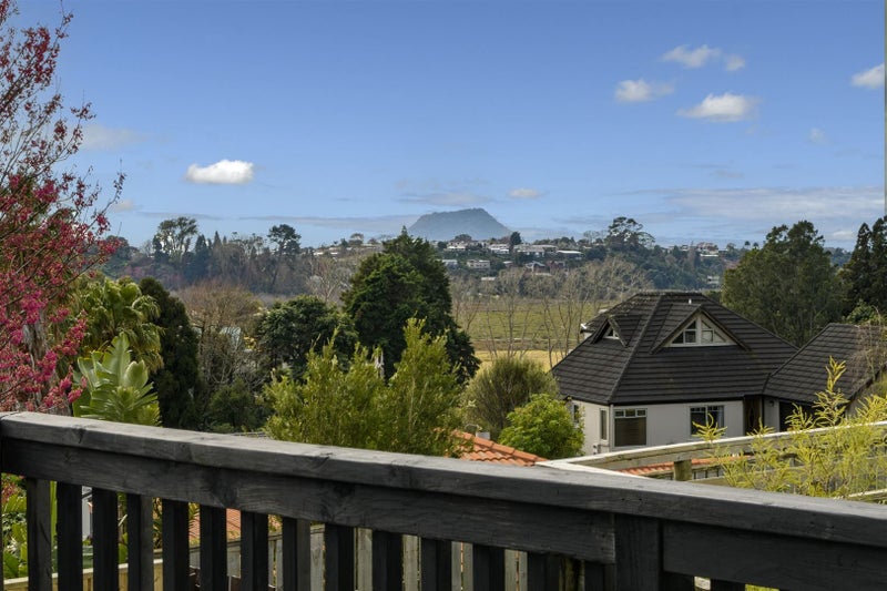 28 Woodford Avenue, Brookfield, Tauranga - Carousel 2
