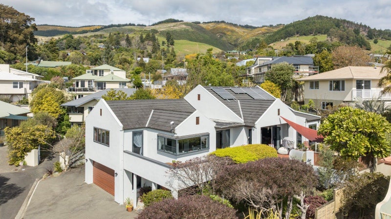 21 Idesia Grove, Richmond - Carousel 22