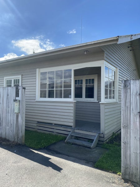 77 Albert Street, Hamilton East, Hamilton, Waikato - Carousel 1