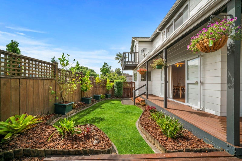 1/32 Arran Road, Browns Bay, Auckland - Carousel 2