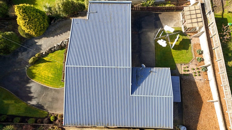 18 Edinburgh Place, Balclutha - Carousel 21