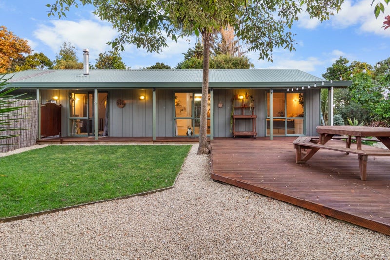 57C Kirk Street, Otaki - Carousel 1