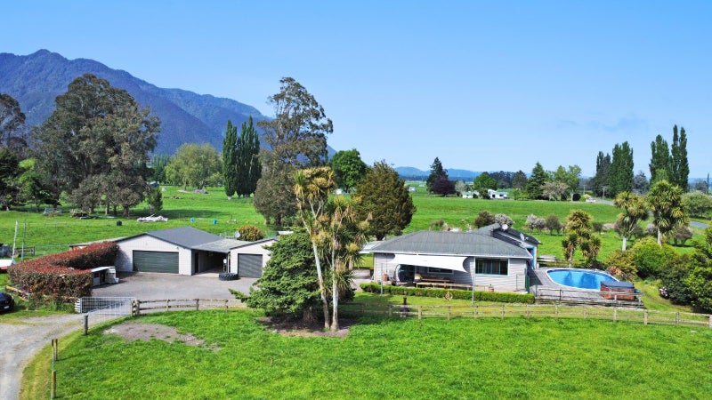 1166 Troutbeck Road, Galatea, Murupara - Carousel 2