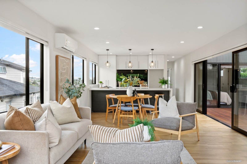 43 Bentleigh Avenue, New Windsor, Auckland - Carousel 1