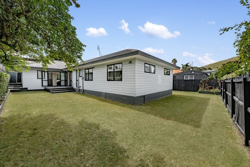 32A Harding Avenue, Mount Wellington, Auckland - Carousel 2
