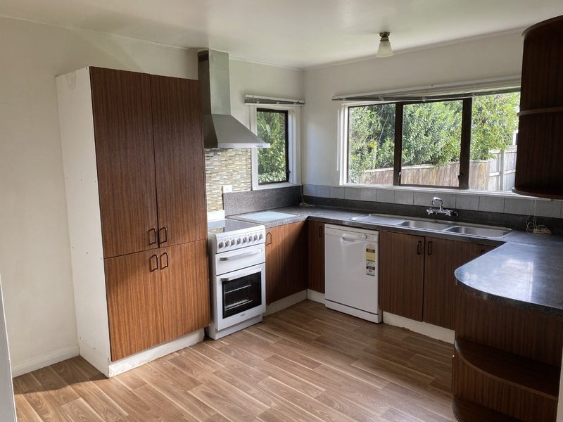 23 Meadows Avenue, Waiwhetu, Lower Hutt - Carousel 2