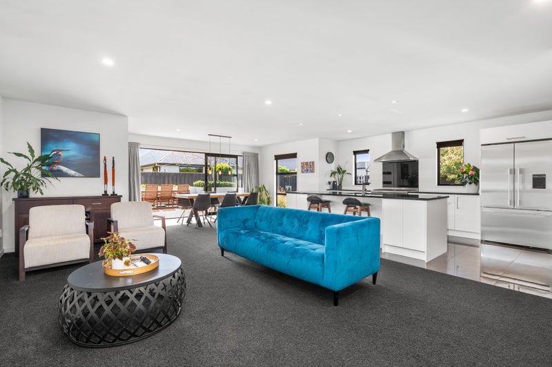 10 Dunlop Crescent, Rolleston, Rolleston - Carousel 2