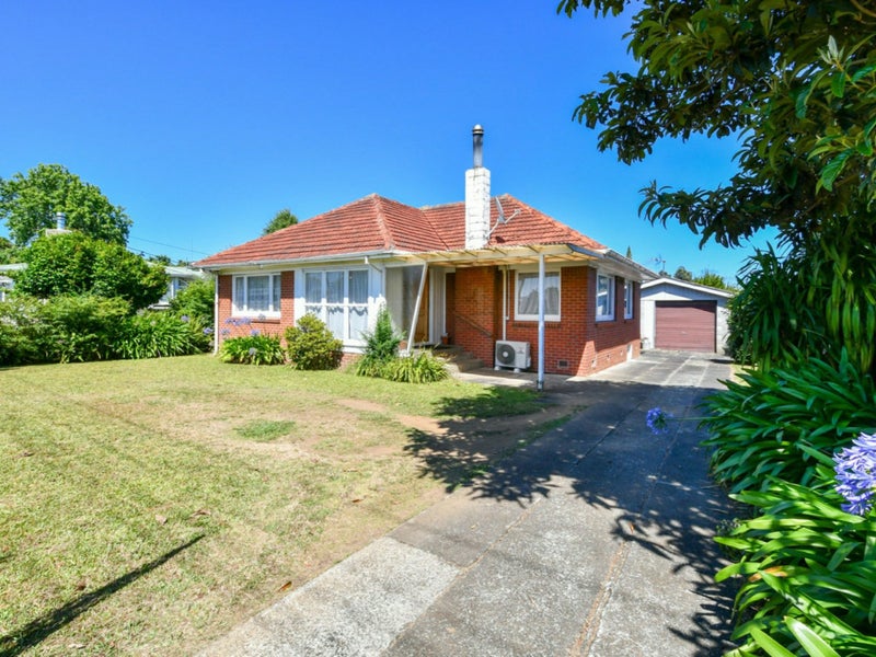 157 Metcalfe Road, Ranui, Auckland - Carousel 1