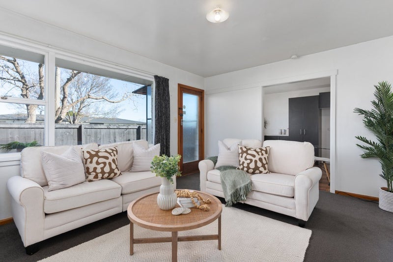 2/43 Breens Road, Bishopdale, Christchurch - Carousel 1