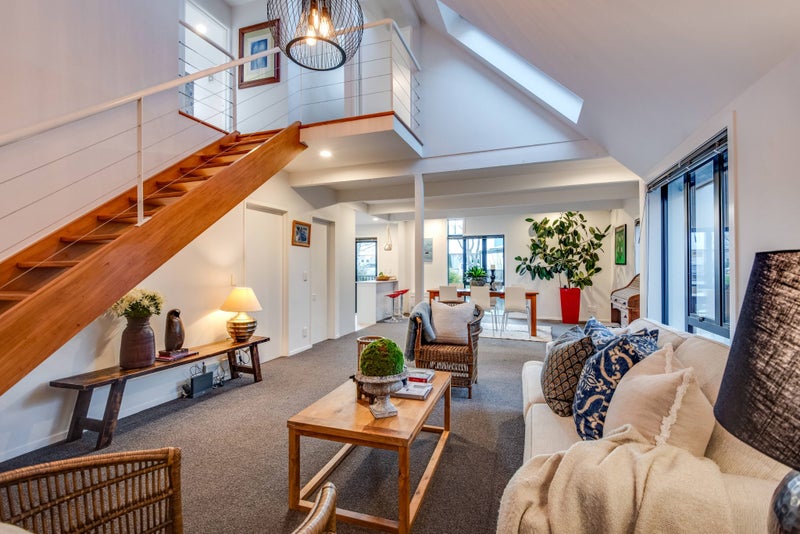 11/140 Office Road, Merivale, Christchurch - Carousel 1