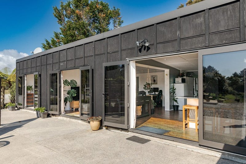 236 Alma Road, Westport - Carousel 1