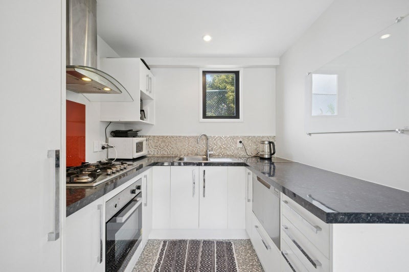 7 Phillip Street, Johnsonville, Wellington - Carousel 2