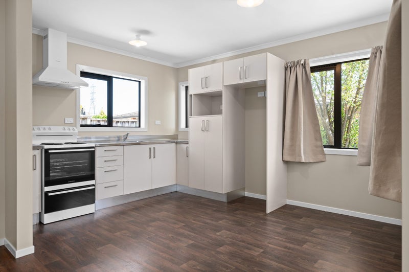 10F Yorkshire Road, Silverdale, Hamilton - Carousel 2