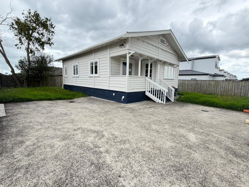 110A Manuroa Road, Takanini, Auckland - Carousel 1
