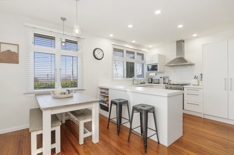 216 Elgin Road, Balaclava, Dunedin - Carousel 2