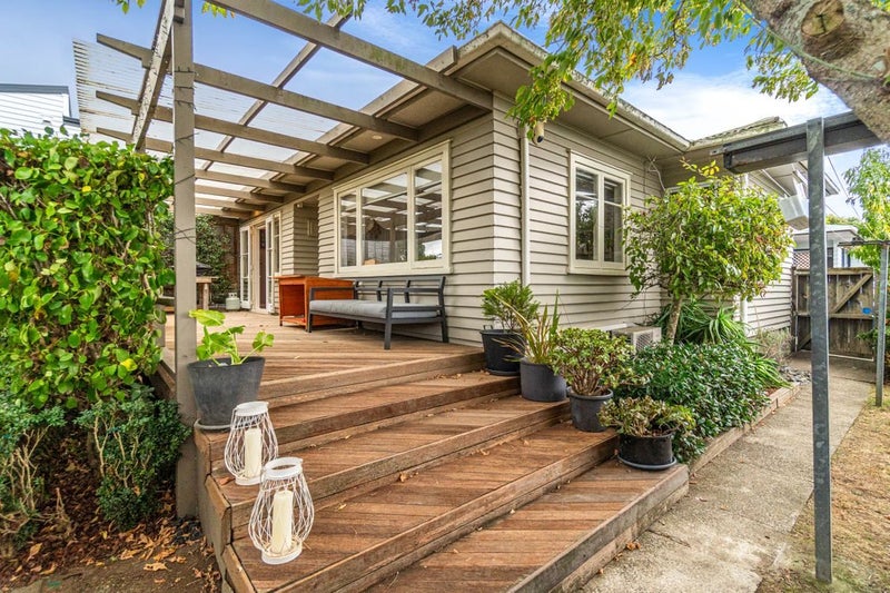 50 Finnerty Avenue, Howick, Auckland - Carousel 4